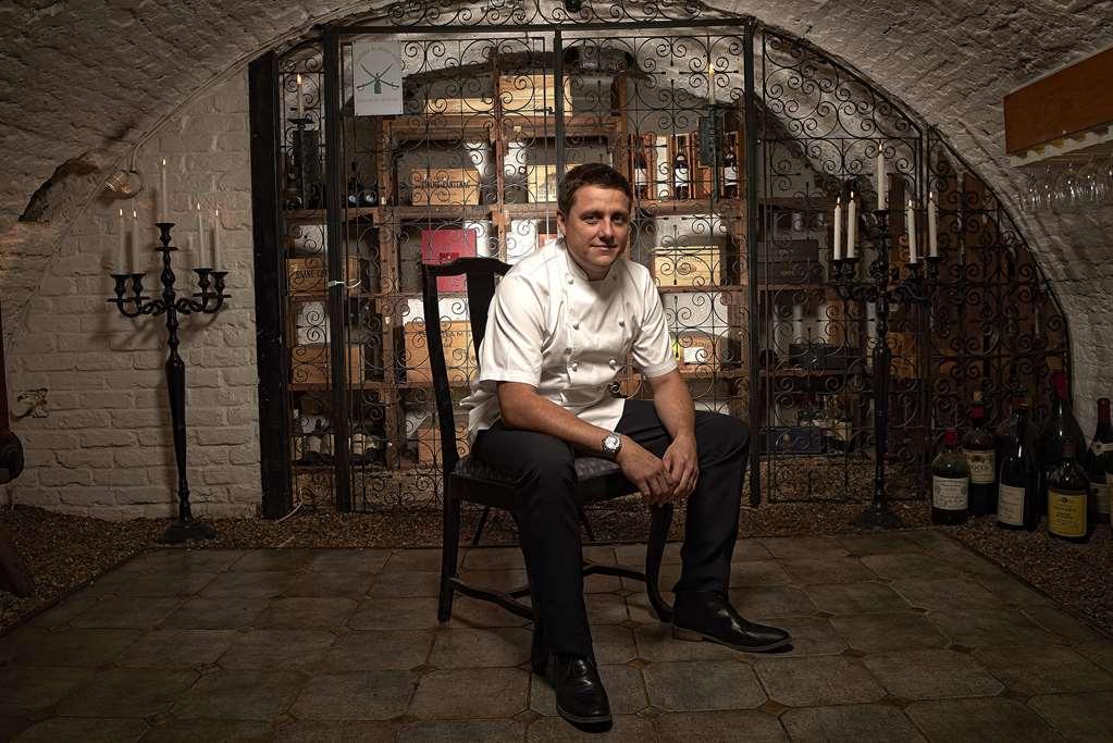 The Stafford London Hotel Bagian luar foto Chef Michael Chiarello