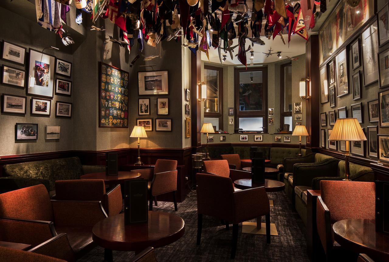 The Stafford London Hotel Bagian luar foto The interior of the 21 Club