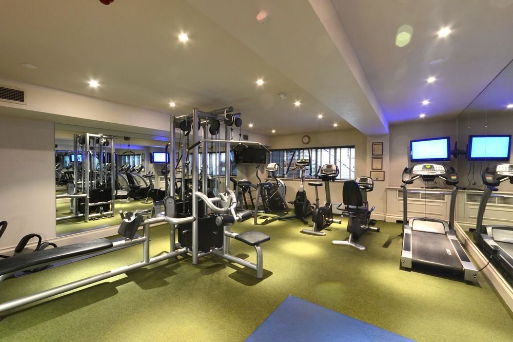 The Stafford London Hotel Bagian luar foto The gym at the hotel